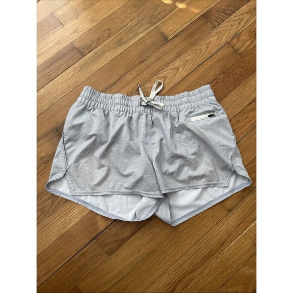 Vuori Shorts Women's Clementine 2.0 Performance Size L - Picture 2 of 5